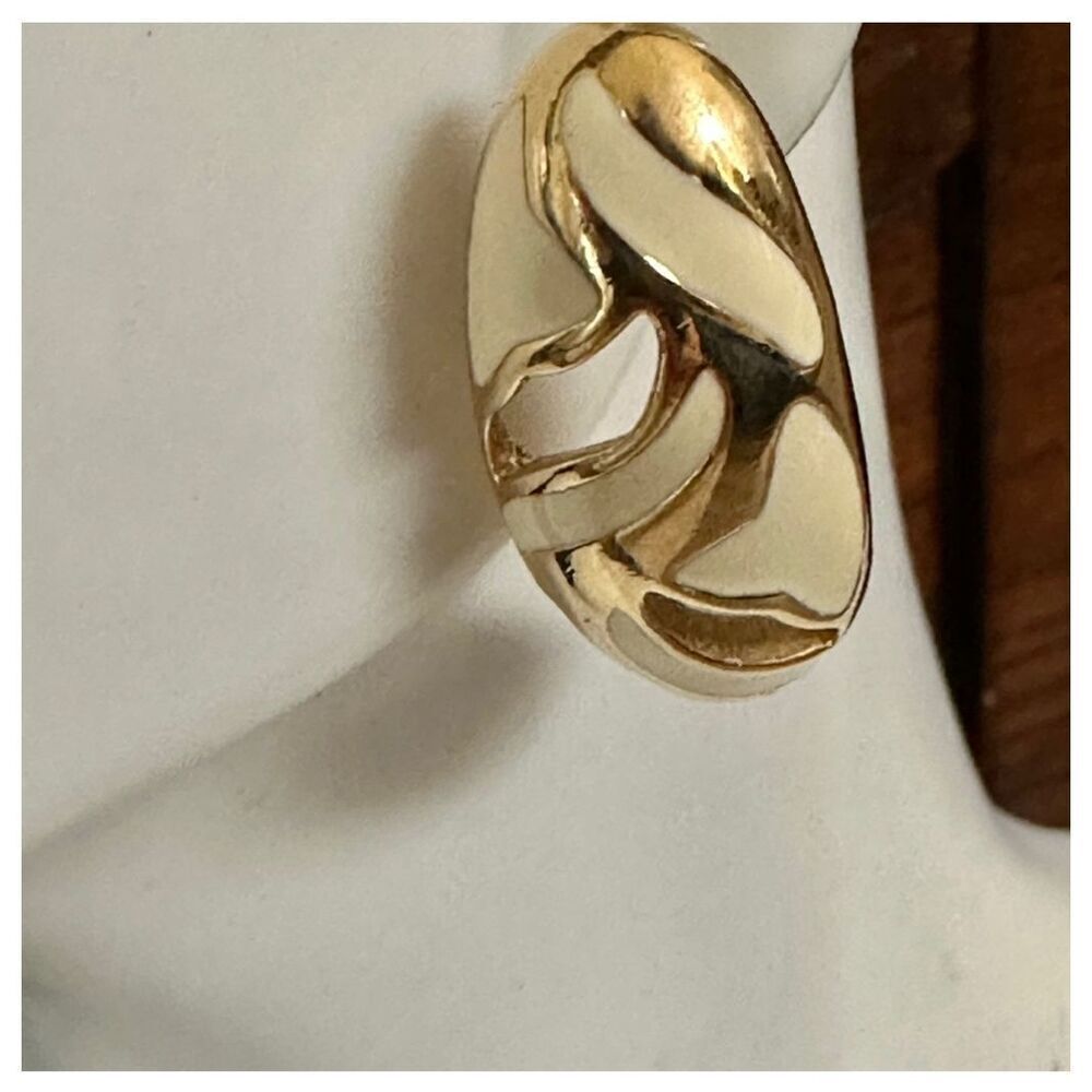 Trifari abstract modern python safari collection earrings